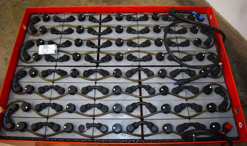 GRUMA 80 Volt 4 PzS 500 Ah - Аккумулятор: фото 3 GRUMA 80 Volt 4 PzS 500 Ah - Аккумулятор: фото 3