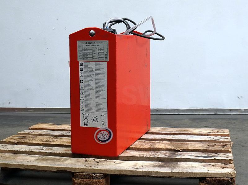 HAWKER 24 Volt 3 PzB 225 Ah - Аккумулятор: фото 1 HAWKER 24 Volt 3 PzB 225 Ah - Аккумулятор: фото 1