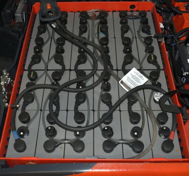 Linde E 16 P EVO 386-02 - Электропогрузчик: фото 5 Linde E 16 P EVO 386-02 - Электропогрузчик: фото 5