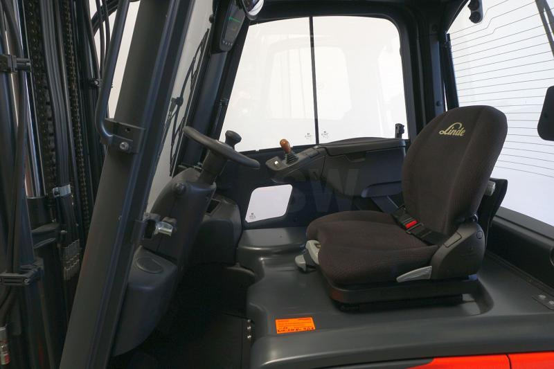 Linde E 20 PH EVO 386-02 - Электропогрузчик: фото 3 Linde E 20 PH EVO 386-02 - Электропогрузчик: фото 3