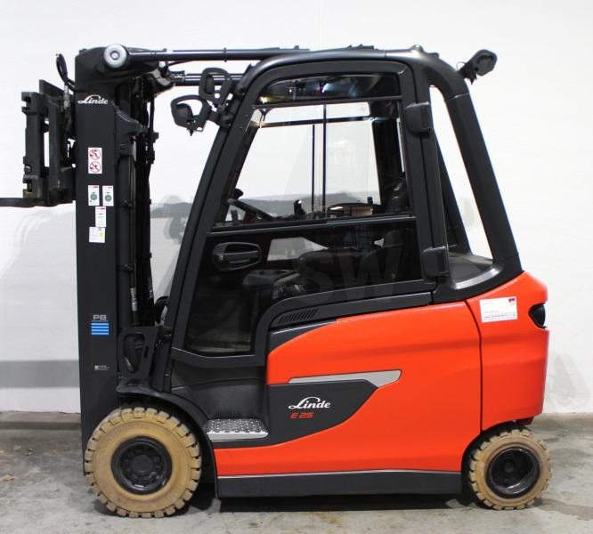 Linde E 25/600 HL 1252 - Электропогрузчик: фото 3 Linde E 25/600 HL 1252 - Электропогрузчик: фото 3
