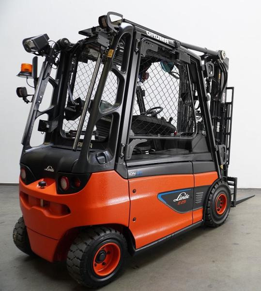 Linde E 25 ION 387 - Электропогрузчик: фото 2 Linde E 25 ION 387 - Электропогрузчик: фото 2