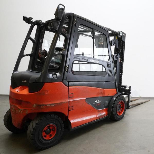 Linde E 40/600 H 388 - Электропогрузчик: фото 2 Linde E 40/600 H 388 - Электропогрузчик: фото 2
