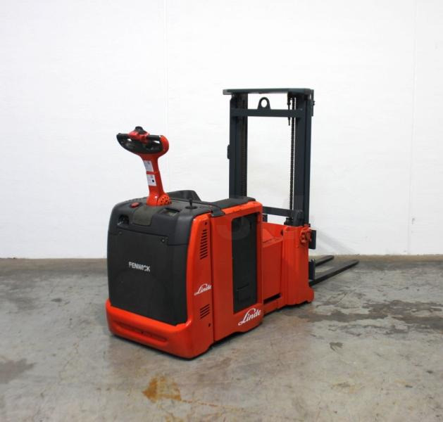 Linde L 12 AC 1170 - Штабелер: фото 1 Linde L 12 AC 1170 - Штабелер: фото 1