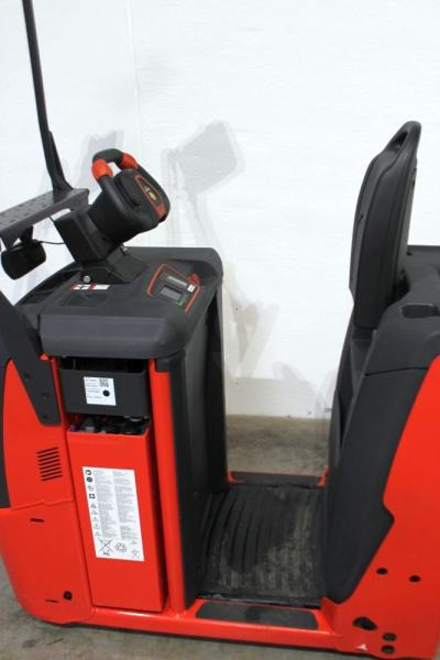 Linde P 40 C 4595-00 - Складской тягач: фото 5 Linde P 40 C 4595-00 - Складской тягач: фото 5