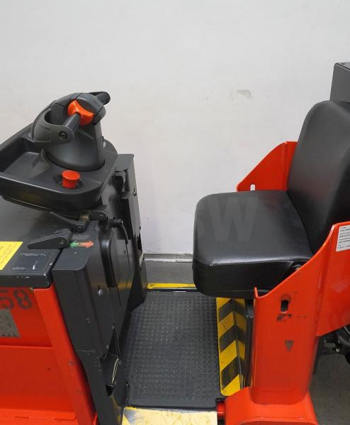 Linde P 50 C 1190 - Складской тягач: фото 3 Linde P 50 C 1190 - Складской тягач: фото 3
