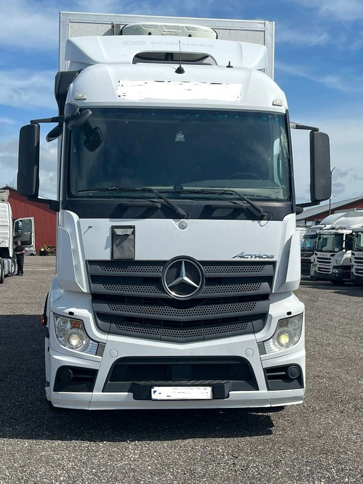 Mercedes-Benz MERCEDES-BENZ 963-0-C serie nr 9823 - Грузовик с закрытым кузовом: фото 2 Mercedes-Benz MERCEDES-BENZ 963-0-C serie nr 9823 - Грузовик с закрытым кузовом: фото 2