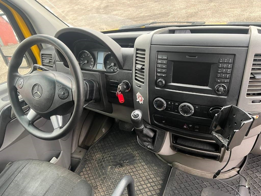Mercedes-Benz Sprinter 311 CDI serie 5170 - Цельнометаллический фургон: фото 5 Mercedes-Benz Sprinter 311 CDI serie 5170 - Цельнометаллический фургон: фото 5