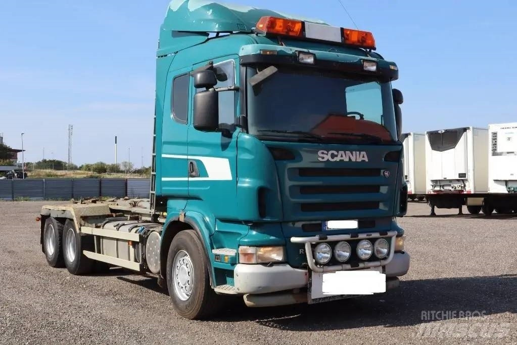 Scania R420LB6X2HHZ Serie 7089 - Крюковой мультилифт: фото 1 Scania R420LB6X2HHZ Serie 7089 - Крюковой мультилифт: фото 1