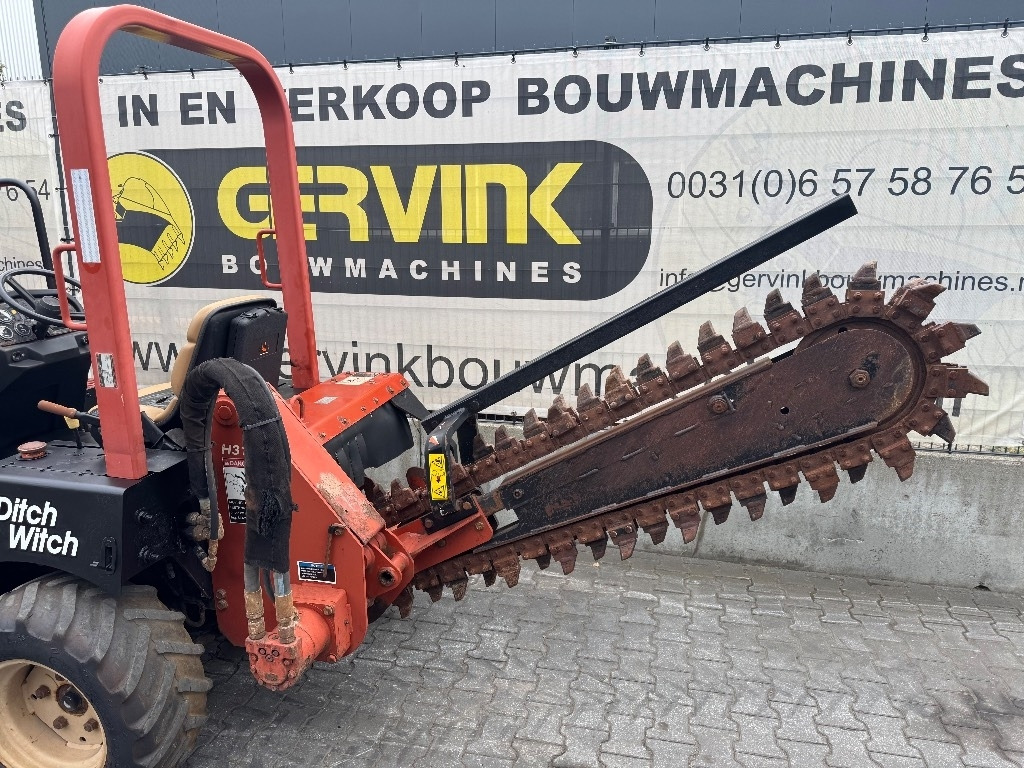 Ditch Witch RT 40 - Траншеекопатель: фото 4 Ditch Witch RT 40 - Траншеекопатель: фото 4
