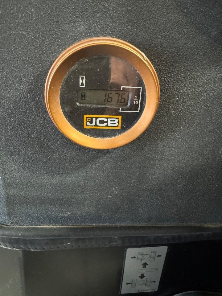 Мини-экскаватор JCB 19 C-1E: фото 14