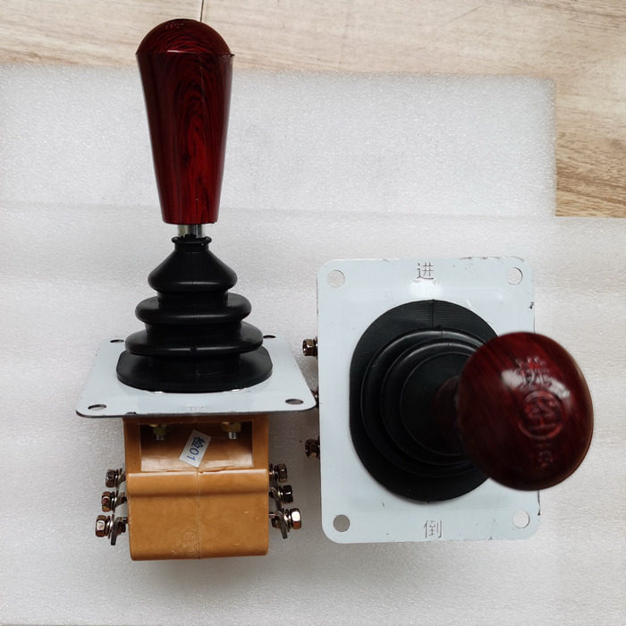 Qingdao Promising FLAND EL45 Electric Wheel Loader Forward Reverse Toggle Switch - Рычаг переключения передач для Колёсных погрузчиков: фото 5 Qingdao Promising FLAND EL45 Electric Wheel Loader Forward Reverse Toggle Switch - Рычаг переключения передач для Колёсных погрузчиков: фото 5