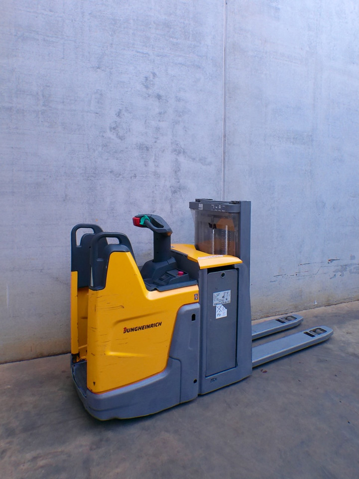 Jungheinrich ERD 220 290 DT - Штабелер: фото 3 Jungheinrich ERD 220 290 DT - Штабелер: фото 3