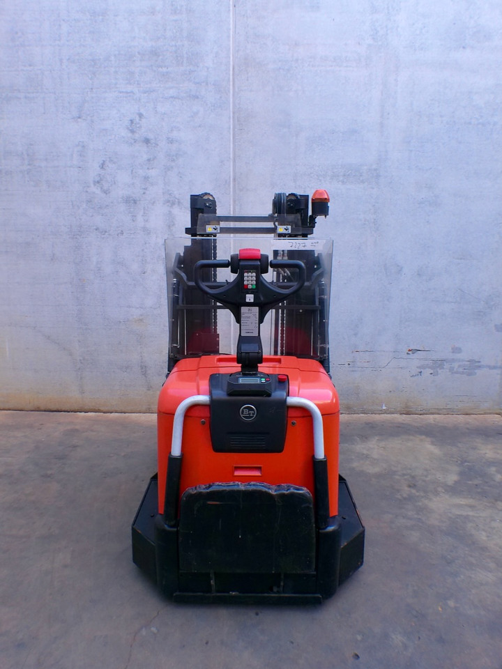 Toyota SPE 120 XR - Штабелер: фото 5 Toyota SPE 120 XR - Штабелер: фото 5