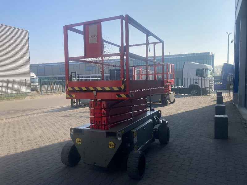 Holland lift HL 9714 - Ножничный подъемник: фото 5 Holland lift HL 9714 - Ножничный подъемник: фото 5