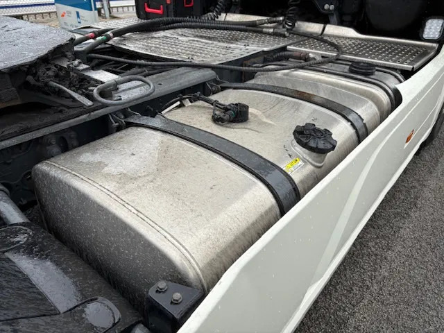 Тягач DAF XF 480 4x2 Euro6 SSC 2-tanks PTO Hydraulic feedpump MOT 03-2026: фото 11