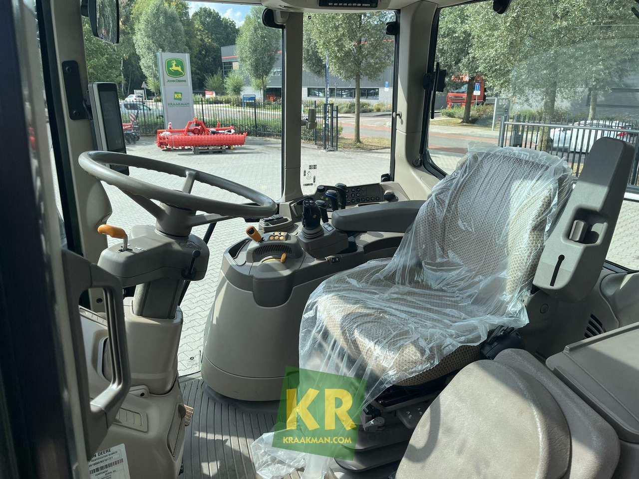 6100M John Deere  в лизинг 6100M John Deere: фото 13 6100M John Deere  в лизинг 6100M John Deere: фото 13