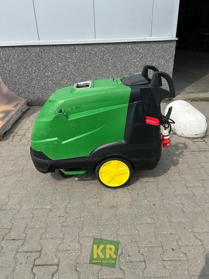 AC John Deere - Мойка высокого давления: фото 1 AC John Deere - Мойка высокого давления: фото 1