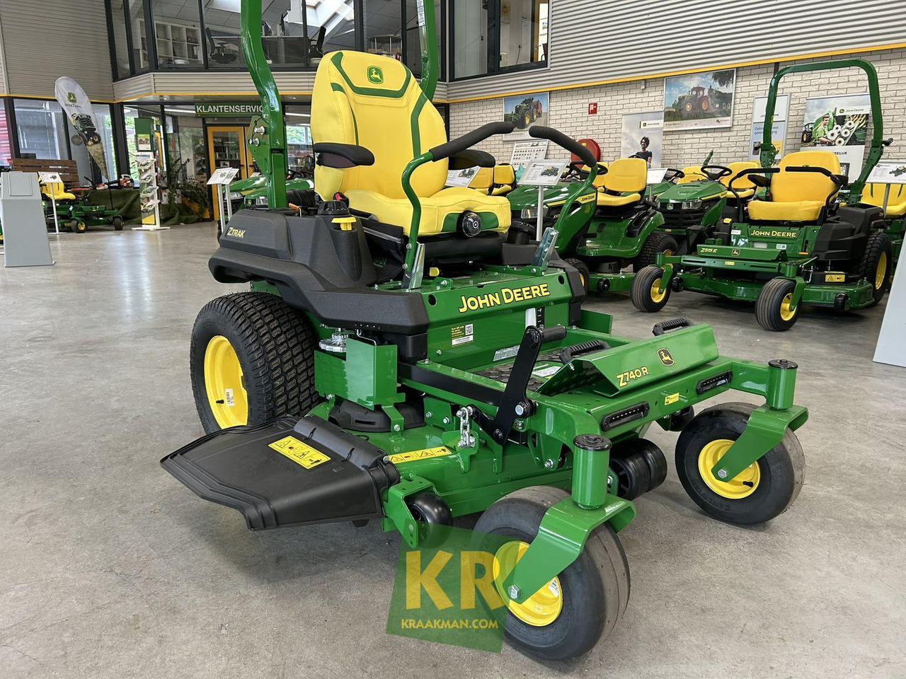 John Deere Z740R - Газонокосилка: фото 1 John Deere Z740R - Газонокосилка: фото 1