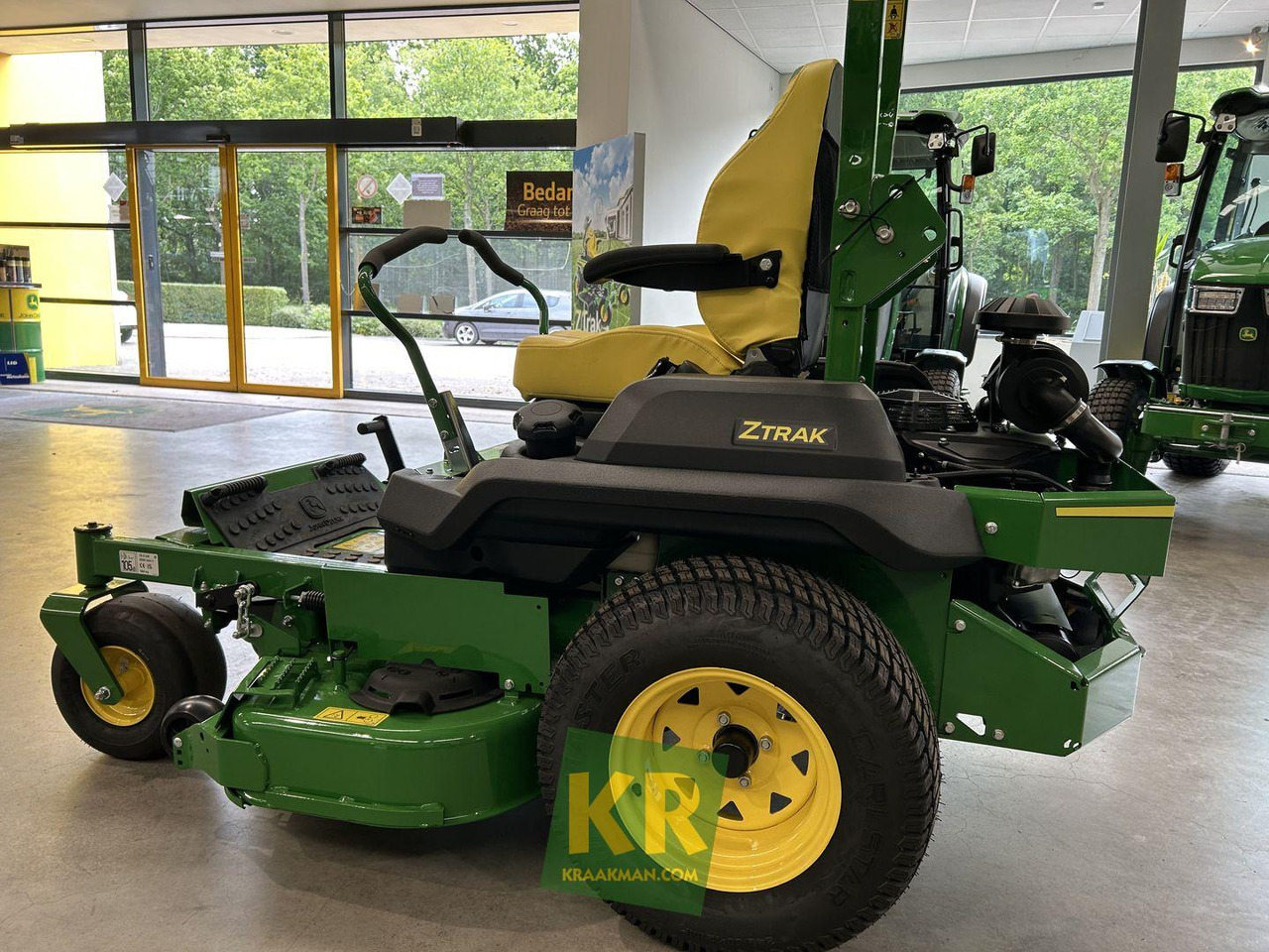 John Deere Z740R - Газонокосилка: фото 3 John Deere Z740R - Газонокосилка: фото 3