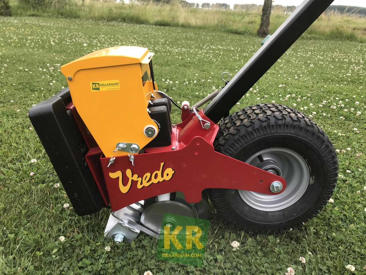 Turf Buddy Vredo - Техника для обработки почвы: фото 2 Turf Buddy Vredo - Техника для обработки почвы: фото 2