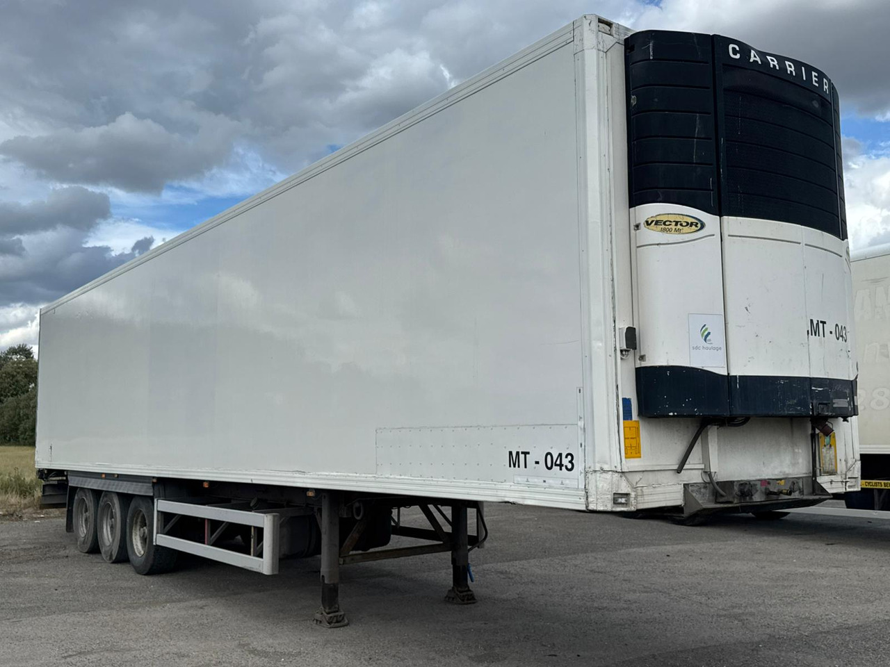 Gray and Adams 2005 Vector 1800 MT – MT-043 - Полуприцеп-рефрижератор: фото 1 Gray and Adams 2005 Vector 1800 MT – MT-043 - Полуприцеп-рефрижератор: фото 1