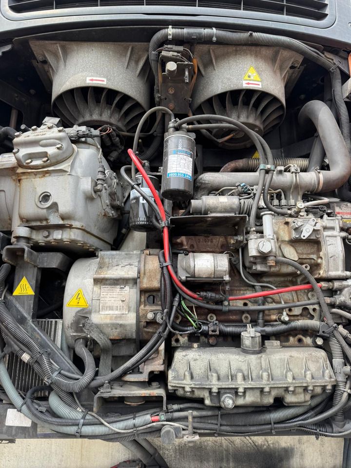 Gray and Adams 2012 Vector 1850 MT – 4832 - Полуприцеп-рефрижератор: фото 3 Gray and Adams 2012 Vector 1850 MT – 4832 - Полуприцеп-рефрижератор: фото 3