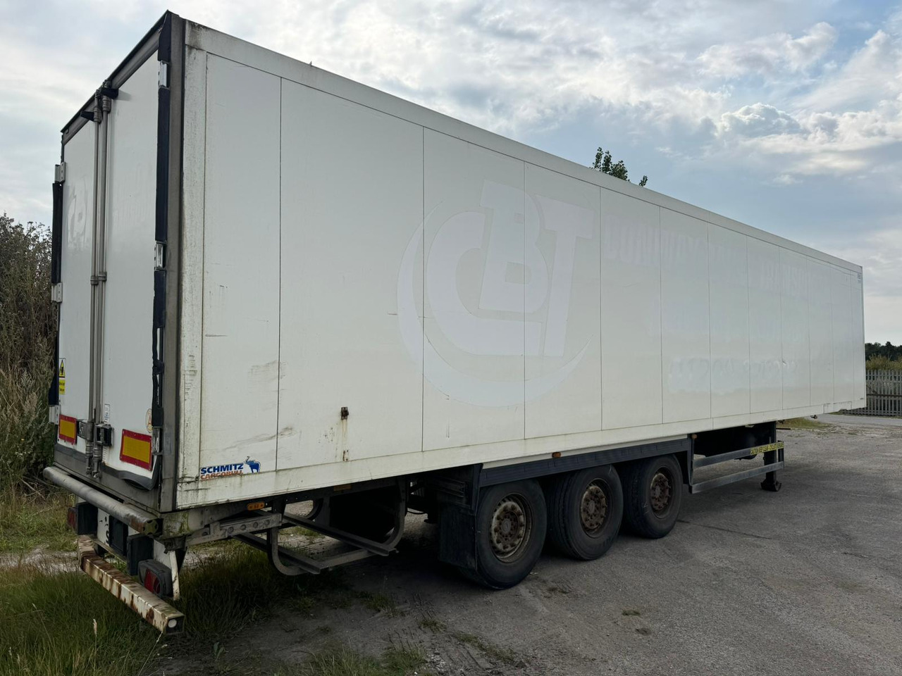 Полуприцеп-рефрижератор Schmitz Cargobull 2009 Vector 1850 MT: фото 15 Полуприцеп-рефрижератор Schmitz Cargobull 2009 Vector 1850 MT: фото 15