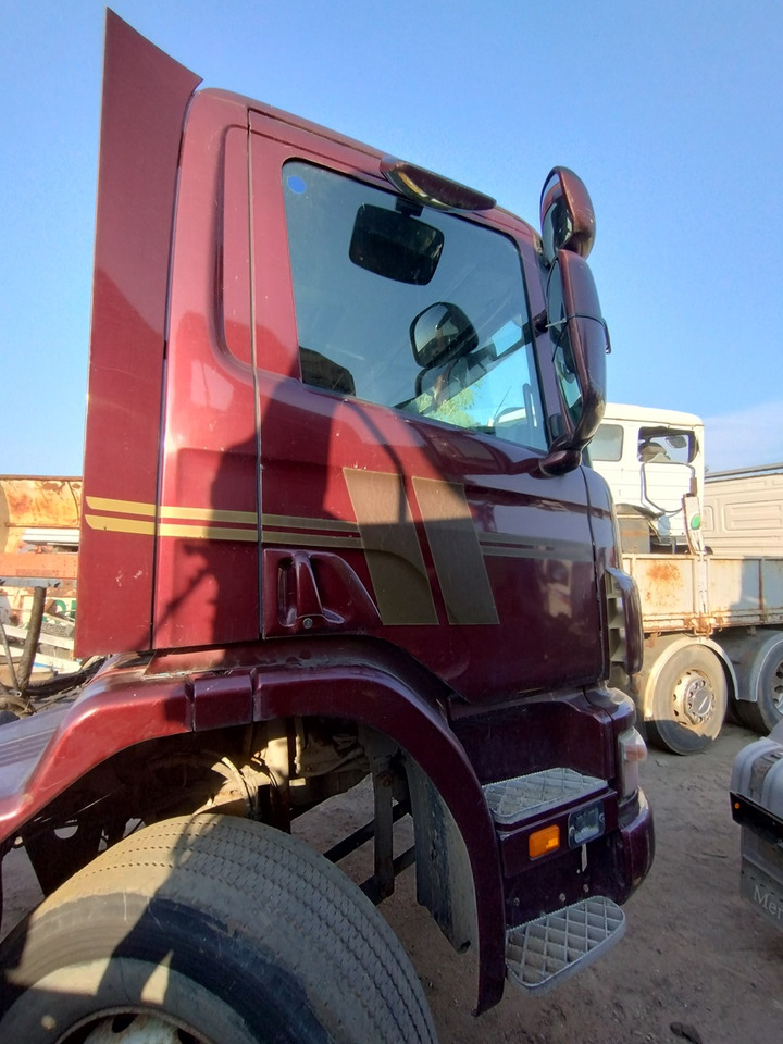 KABINA Scania 94 114 124 - Кабина и интерьер: фото 3 KABINA Scania 94 114 124 - Кабина и интерьер: фото 3