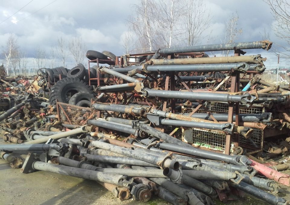 WAŁ NAPĘDOWY MAN F90 F2000 4X2 4X4 6X2 6X4 6X6 8X4 8X6 8X8 - Карданный вал: фото 1 WAŁ NAPĘDOWY MAN F90 F2000 4X2 4X4 6X2 6X4 6X6 8X4 8X6 8X8 - Карданный вал: фото 1