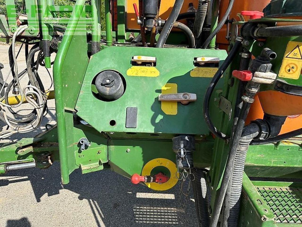 Прицепной опрыскиватель Amazone ug 3000/18 nova: фото 32