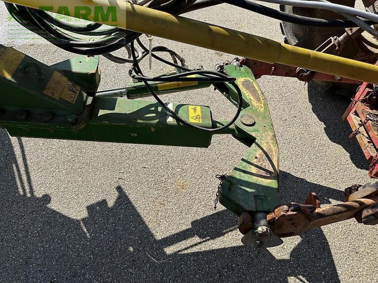 Прицепной опрыскиватель Amazone ug 3000/18 nova: фото 14
