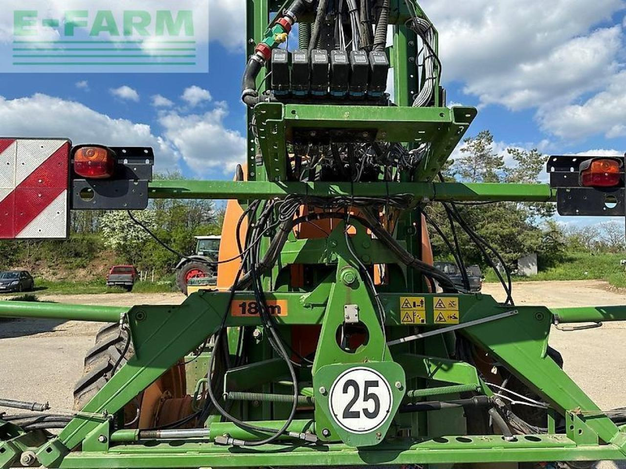 Прицепной опрыскиватель Amazone ug 3000/18 nova: фото 10