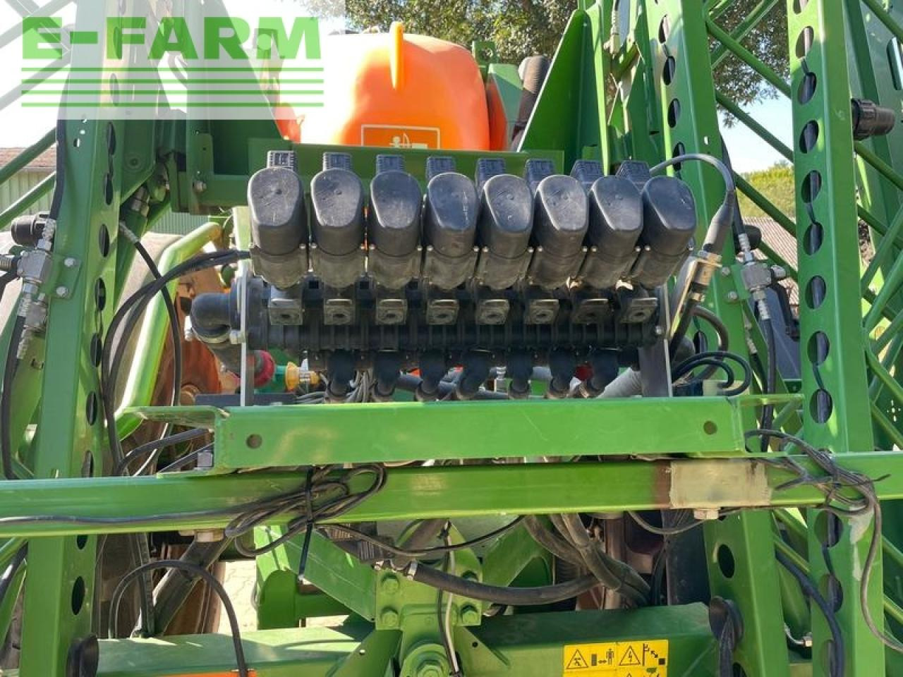 Amazone ux 4200 special - Прицепной опрыскиватель: фото 3 Amazone ux 4200 special - Прицепной опрыскиватель: фото 3