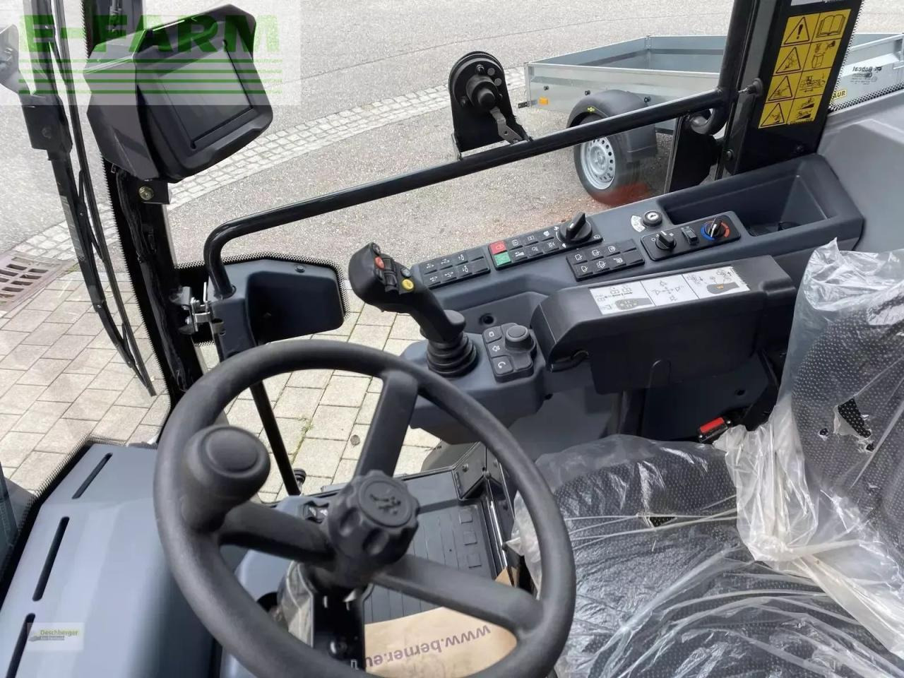 Bobcat l 85 - Мини-экскаватор: фото 2 Bobcat l 85 - Мини-экскаватор: фото 2