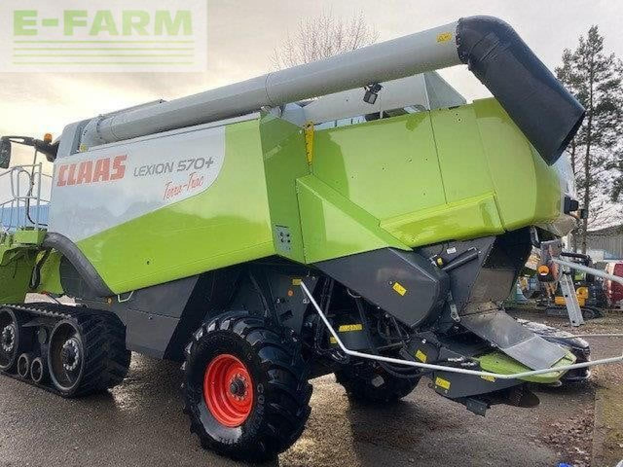 CLAAS LEXION 570+ - Зерноуборочный комбайн: фото 3 CLAAS LEXION 570+ - Зерноуборочный комбайн: фото 3