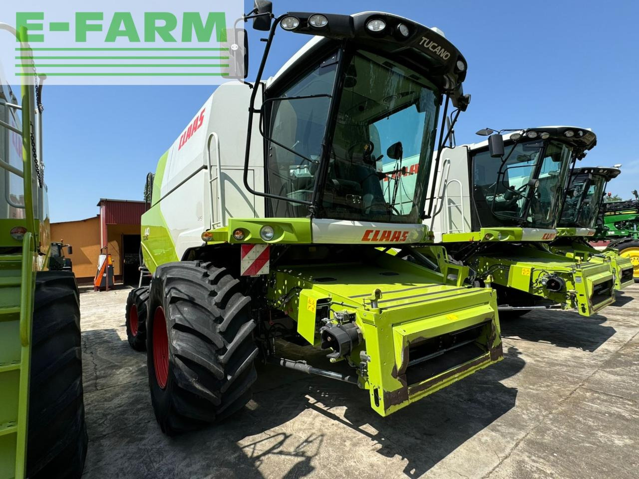 CLAAS Tucano 440 - Зерноуборочный комбайн: фото 2 CLAAS Tucano 440 - Зерноуборочный комбайн: фото 2