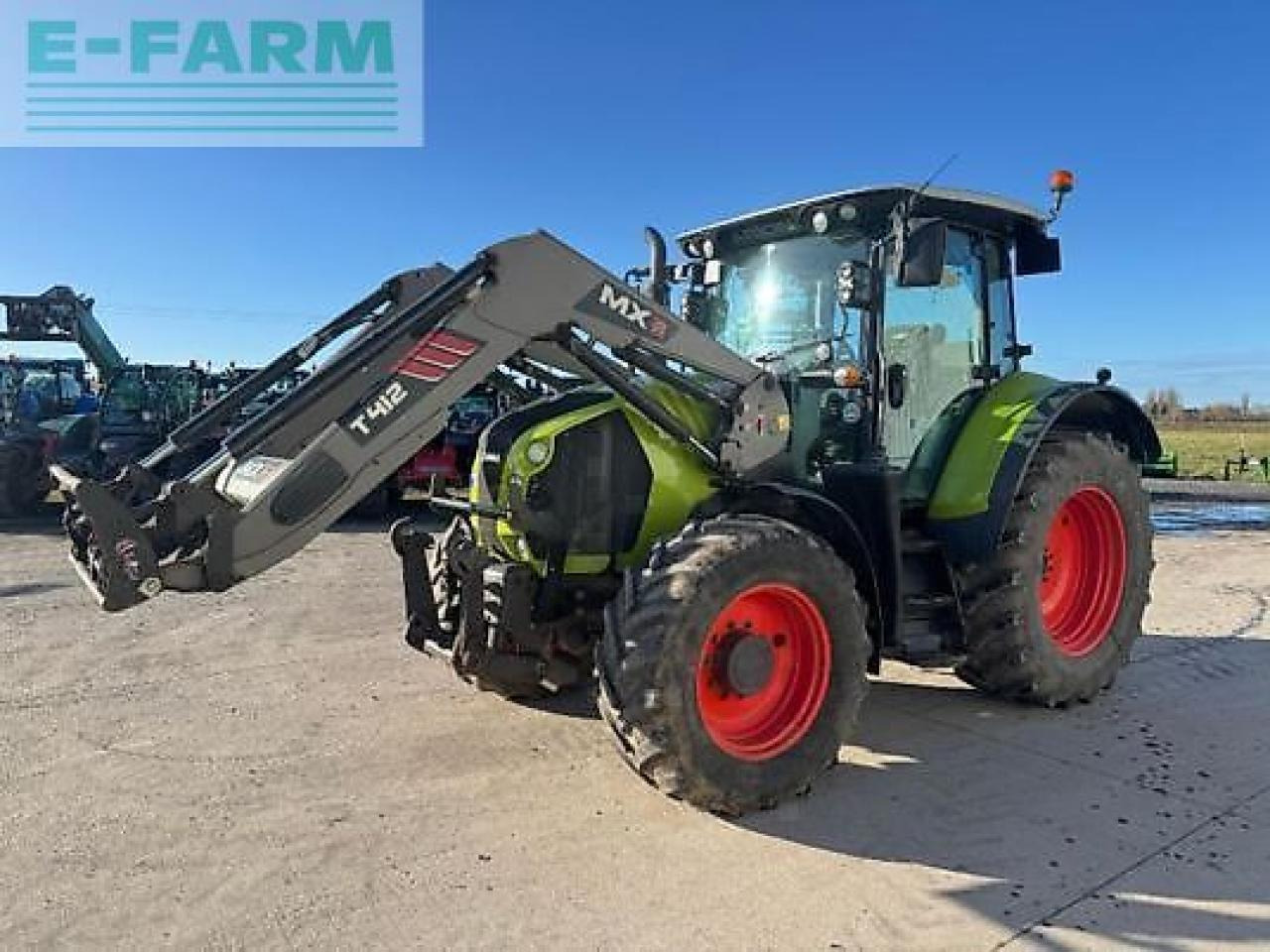 CLAAS arion 520 - Трактор: фото 1 CLAAS arion 520 - Трактор: фото 1