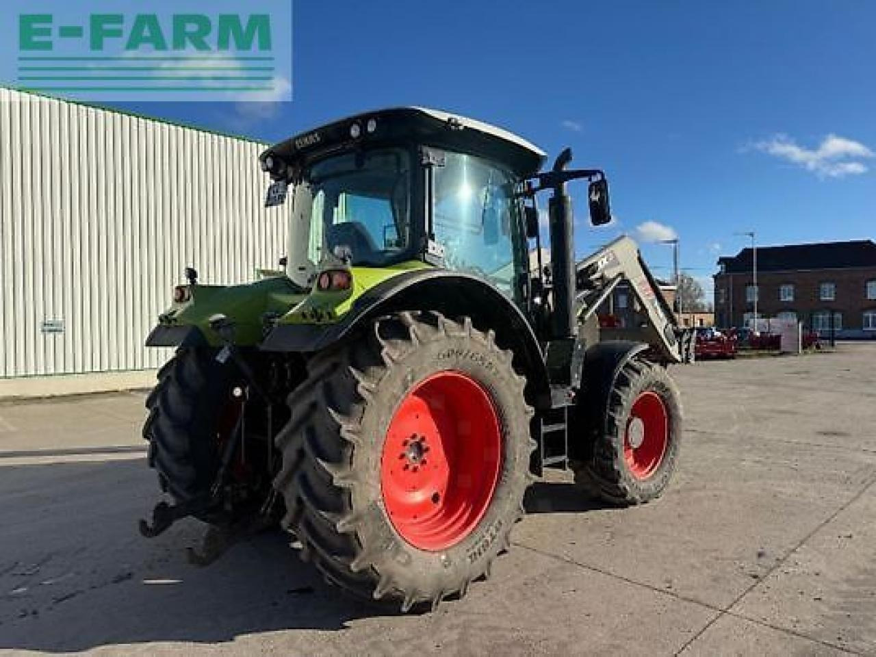CLAAS arion 520 - Трактор: фото 4 CLAAS arion 520 - Трактор: фото 4