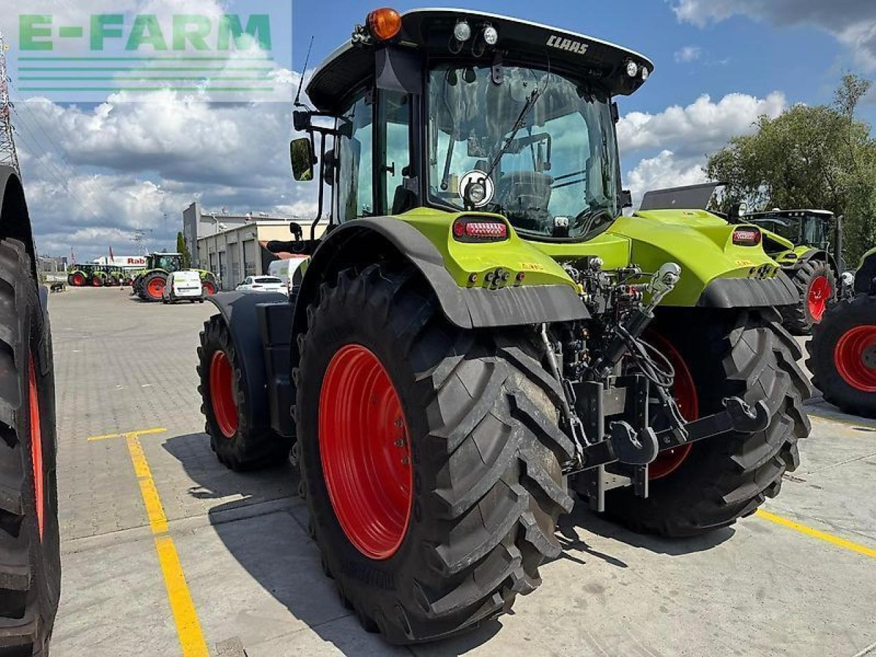 CLAAS arion 620 cebis hexa-shift CEBIS - Трактор: фото 3 CLAAS arion 620 cebis hexa-shift CEBIS - Трактор: фото 3