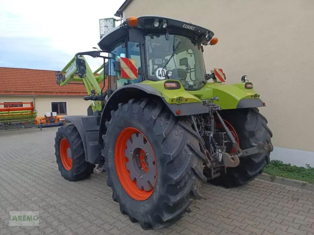 CLAAS arion 650 hexashift cebis + fl 120 HEXASHIFT CEBIS - Трактор: фото 4 CLAAS arion 650 hexashift cebis + fl 120 HEXASHIFT CEBIS - Трактор: фото 4