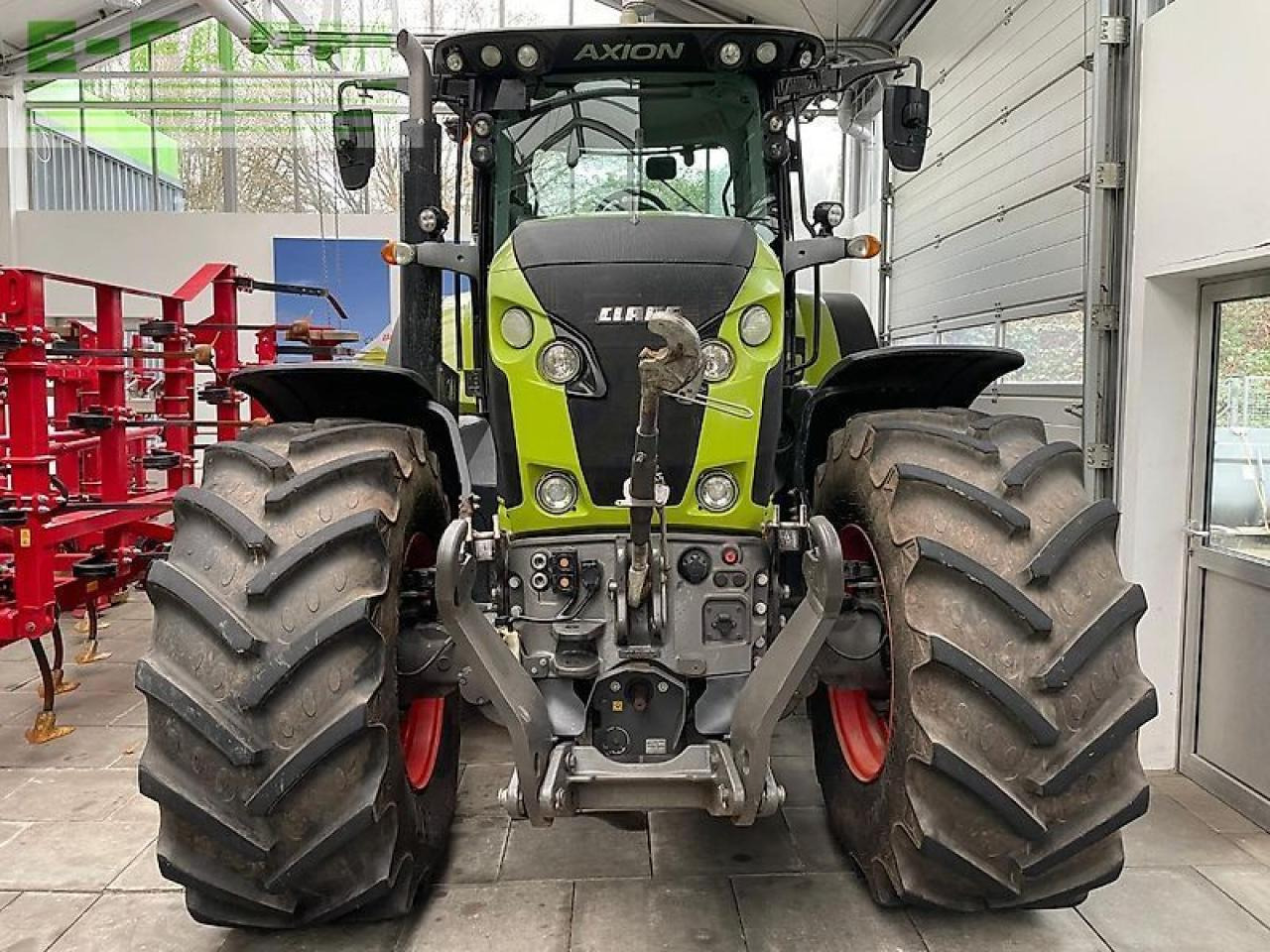 CLAAS axion 870 c-matic CMATIC - Трактор: фото 2 CLAAS axion 870 c-matic CMATIC - Трактор: фото 2