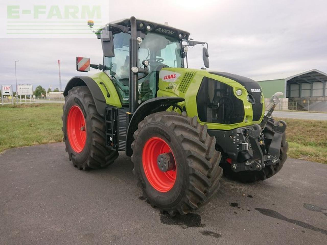 CLAAS axion 870 cmatic cebis CMATIC CEBIS - Трактор: фото 2 CLAAS axion 870 cmatic cebis CMATIC CEBIS - Трактор: фото 2