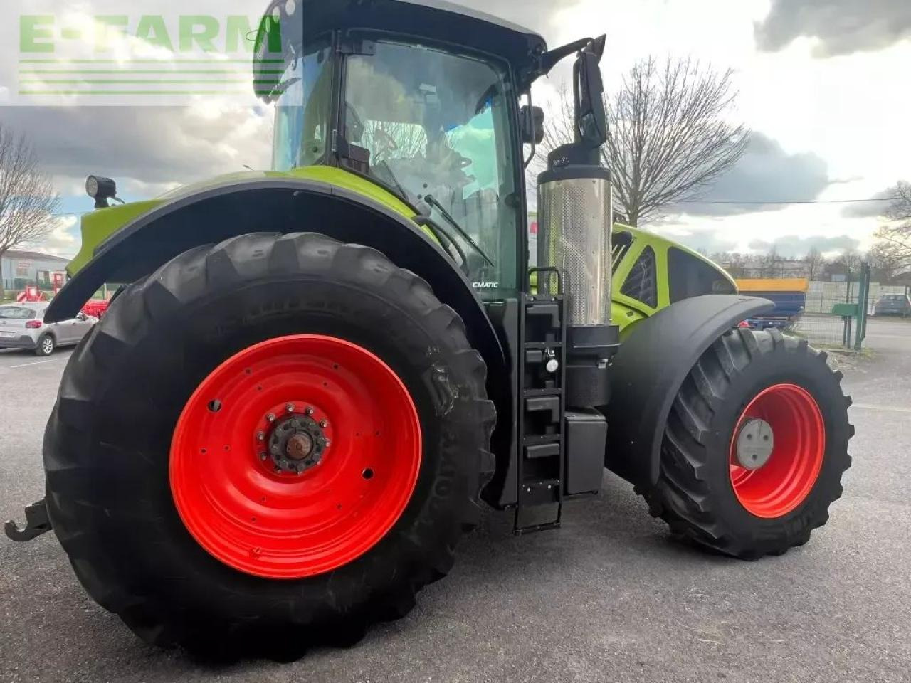 CLAAS axion 920 cebis - Трактор: фото 5 CLAAS axion 920 cebis - Трактор: фото 5