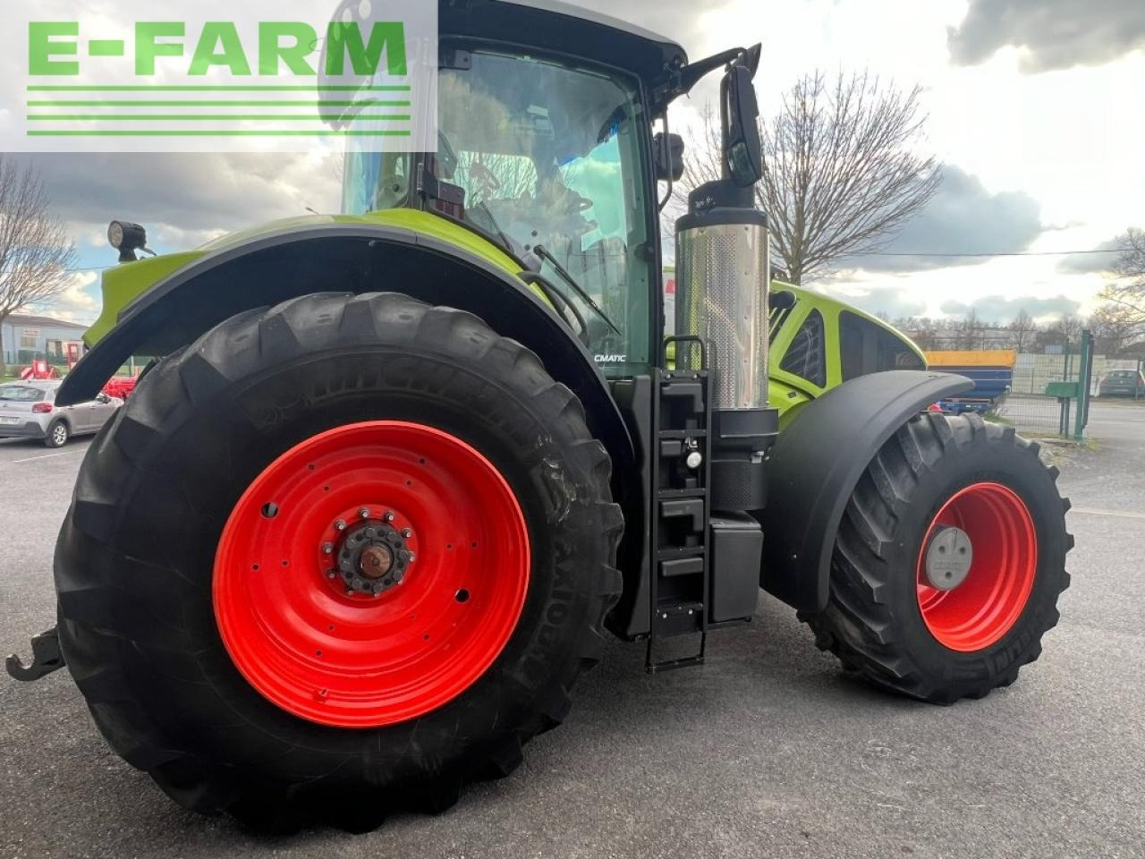 CLAAS axion 920 cebis - Трактор: фото 5 CLAAS axion 920 cebis - Трактор: фото 5