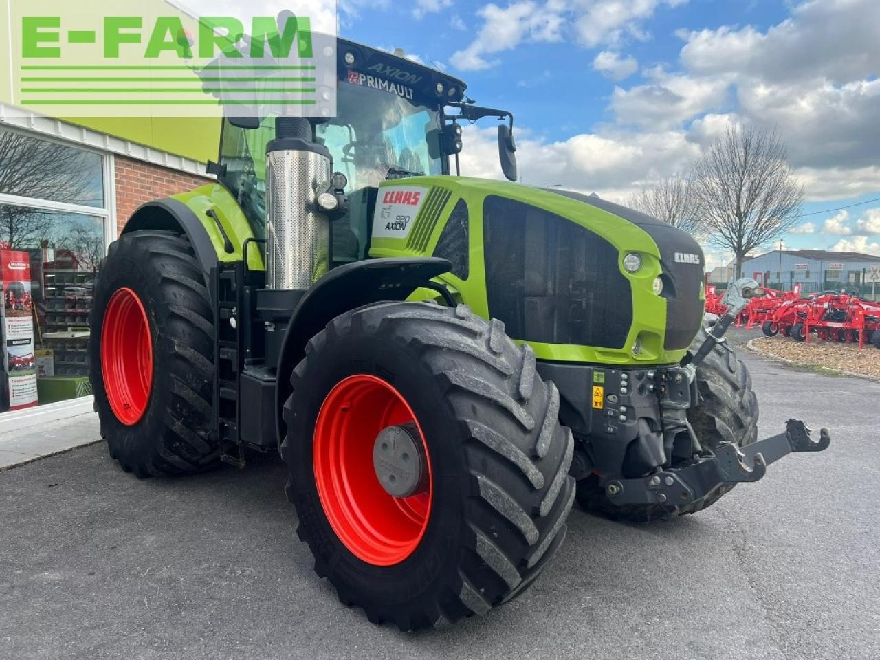 CLAAS axion 920 cebis - Трактор: фото 3 CLAAS axion 920 cebis - Трактор: фото 3