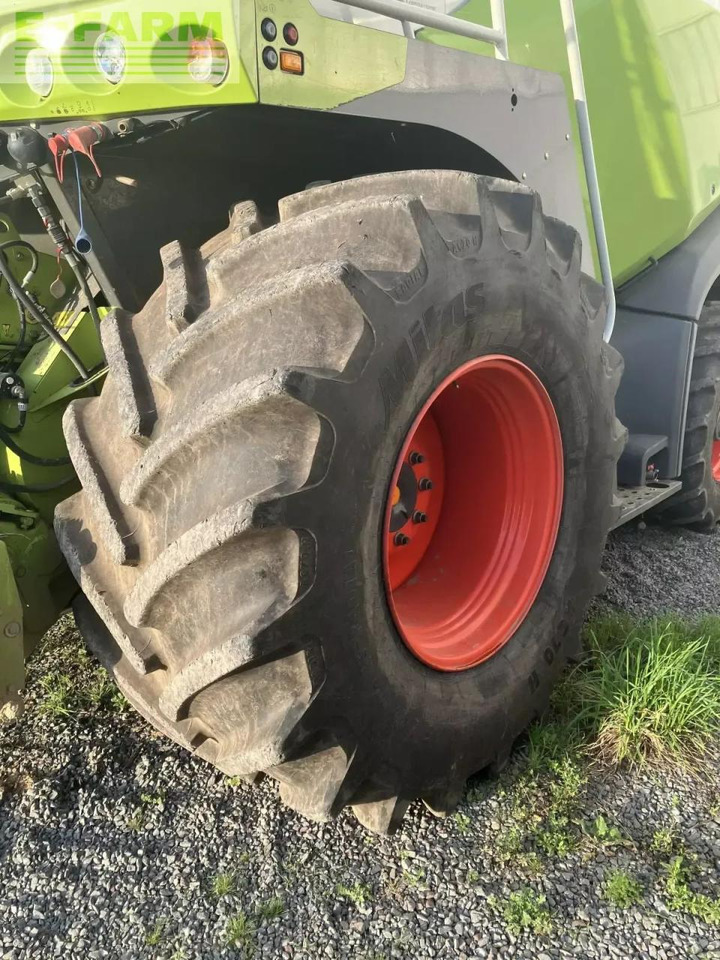 CLAAS ensileuse claas jaguar t4f - Кормоуборочный комбайн: фото 2 CLAAS ensileuse claas jaguar t4f - Кормоуборочный комбайн: фото 2