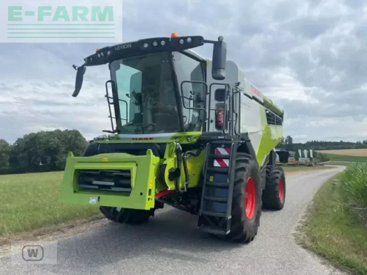 CLAAS lexion 5500 montana - Зерноуборочный комбайн: фото 1 CLAAS lexion 5500 montana - Зерноуборочный комбайн: фото 1