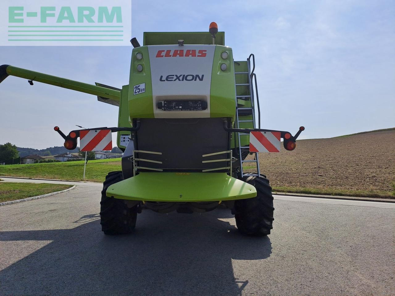 CLAAS lexion 630 - allrad - Зерноуборочный комбайн: фото 3 CLAAS lexion 630 - allrad - Зерноуборочный комбайн: фото 3