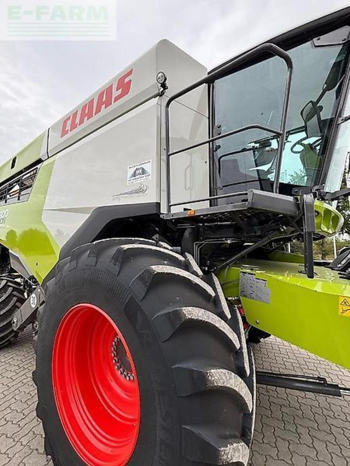 CLAAS lexion 6800 - Зерноуборочный комбайн: фото 5 CLAAS lexion 6800 - Зерноуборочный комбайн: фото 5